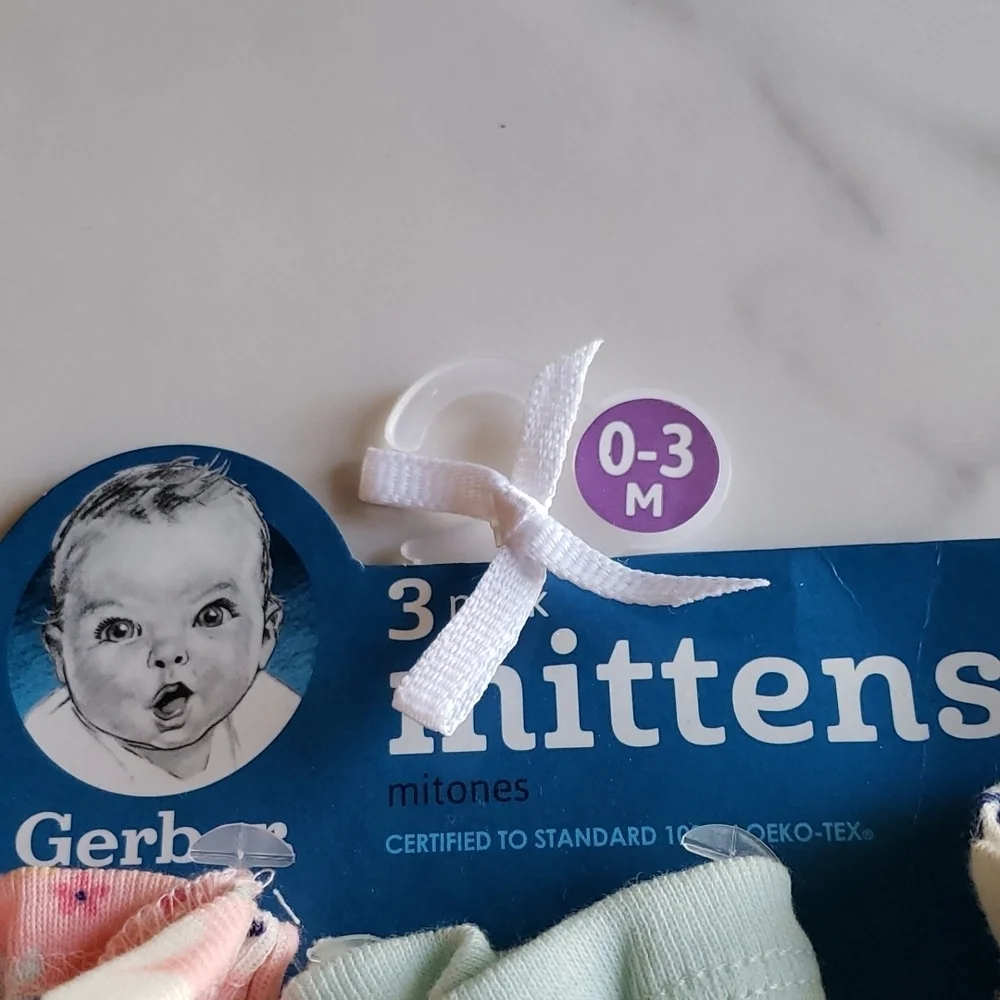 Gerber Baby Girls' 3pk Fox Mittens - Light Blue/Yellow/Orange Size 0-3 Months